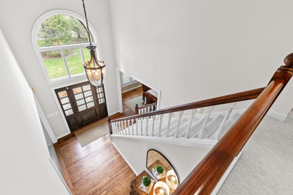 Photo of 11421 Bluestem Lane, Eden Prairie, MN 55347 (MLS # 7070154)