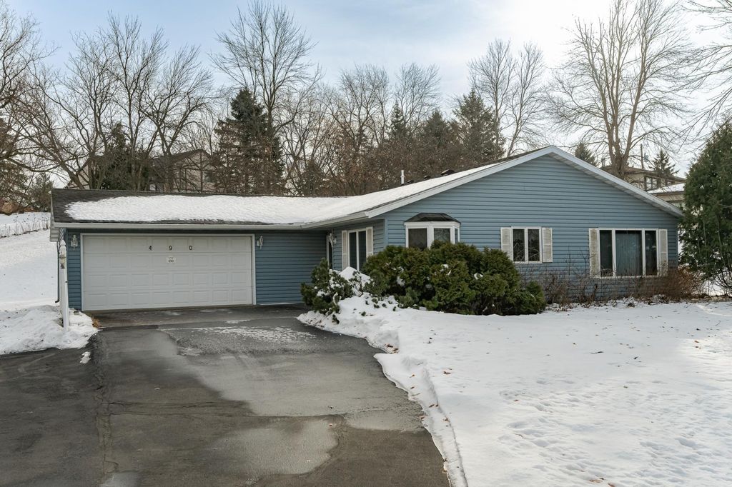 Photo of 490 County Road 11 NE, Pine Island, MN 55963 (MLS # 7002463)