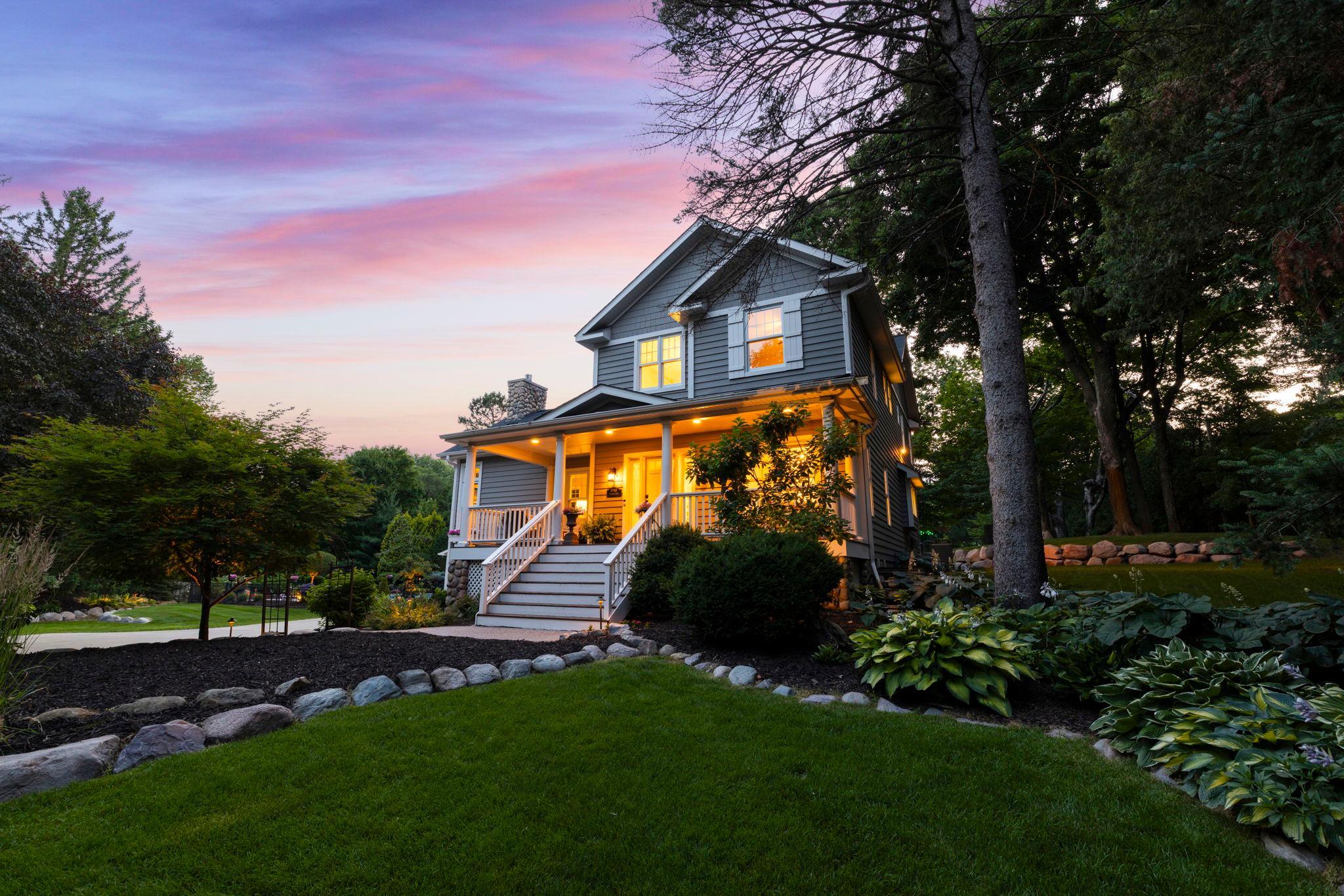 4940 Suburban Drive