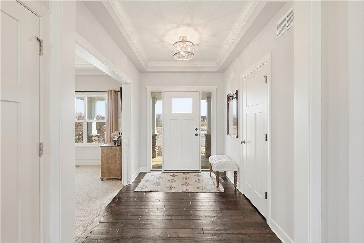 4798 Prairie Trail N