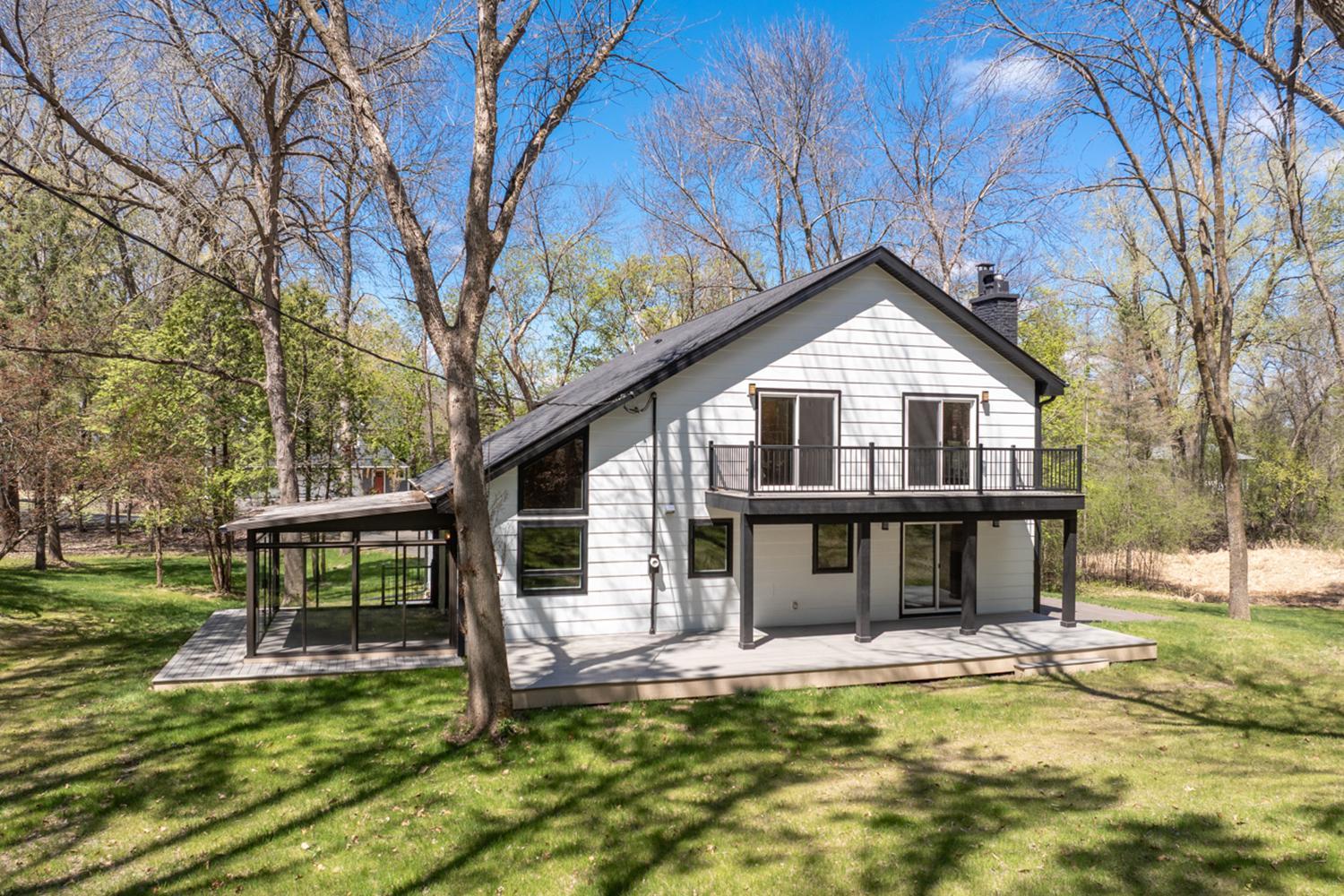 6145 Apple Road