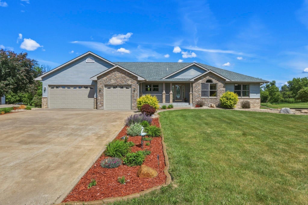 Photo of 39829 Hastings Street NE, Stanchfield, MN 55080 (MLS # 7059729)