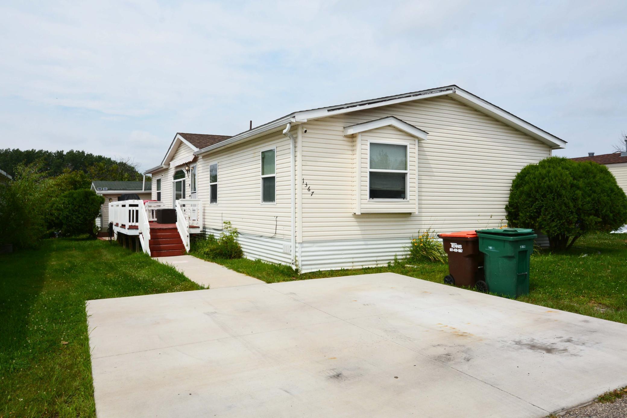 1367 Birchview Drive