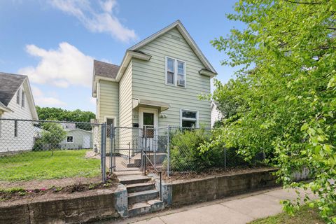 814 Englewood Avenue Saint Paul MN 55104