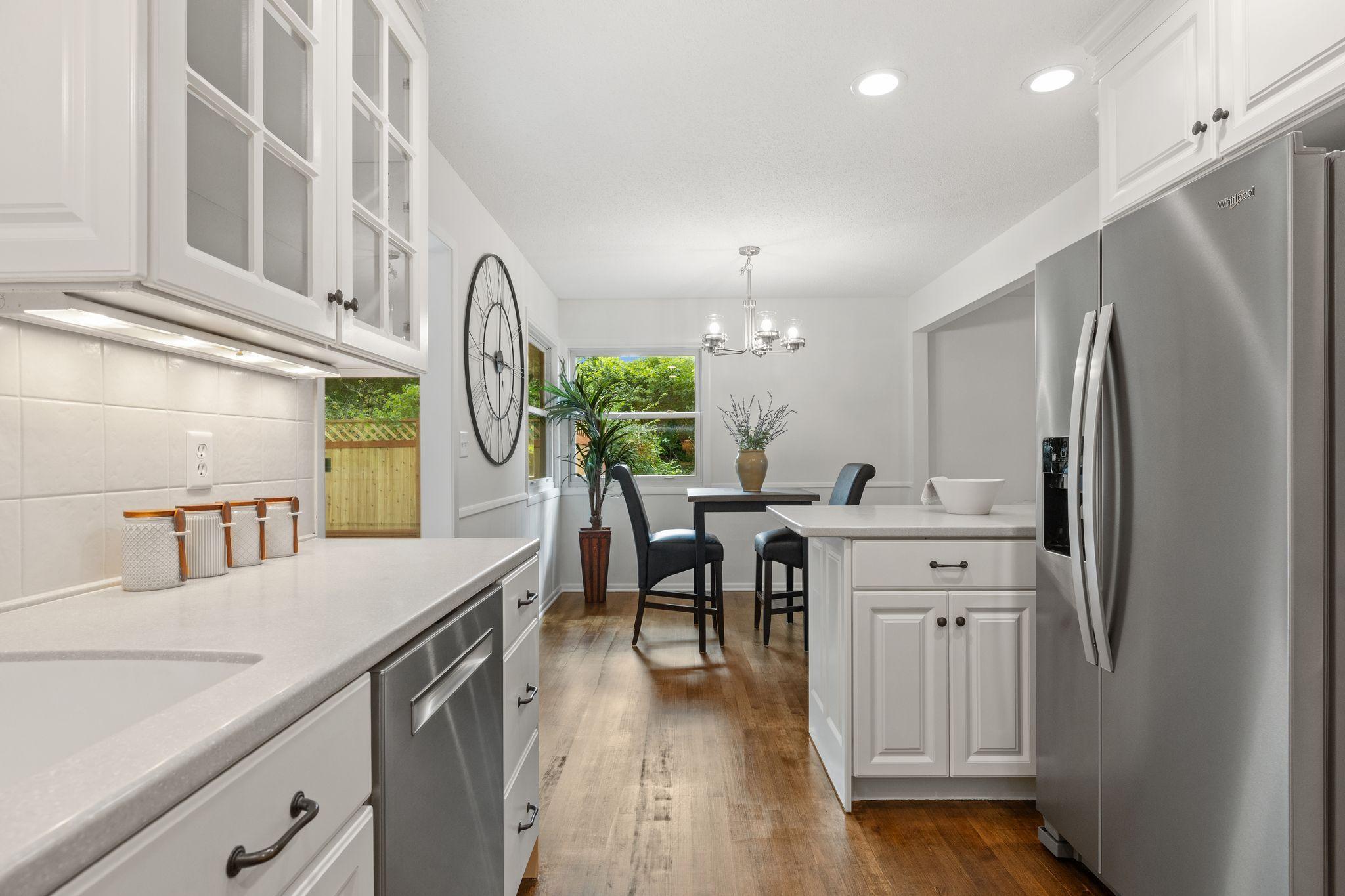 6051 Stoneybrook Drive