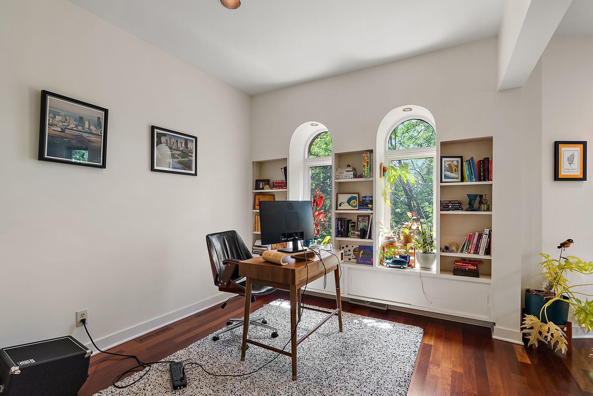 563 Laurel Avenue 9