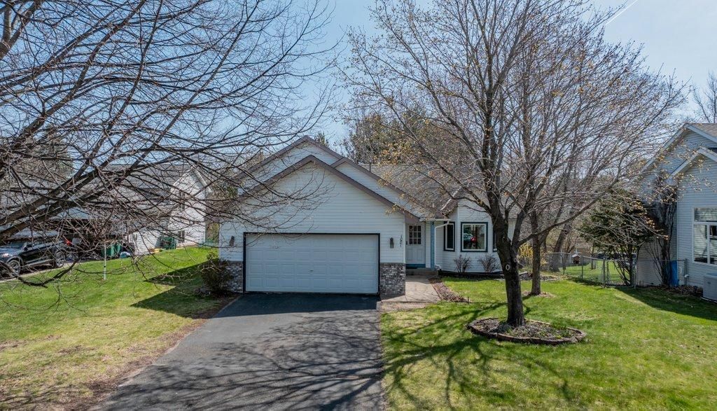 Photo of 1081 Gilbert Court, Stillwater, MN 55082 (MLS # 7041815)