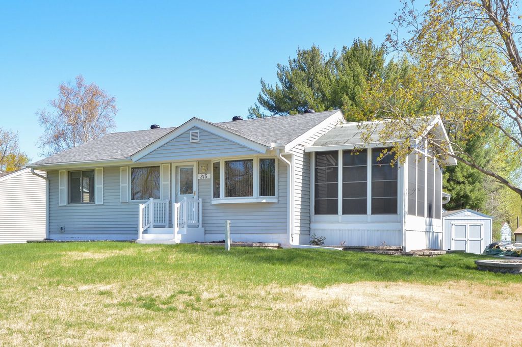 Photo of 215 Keith Road, Circle Pines, MN 55014 (MLS # 7039261)