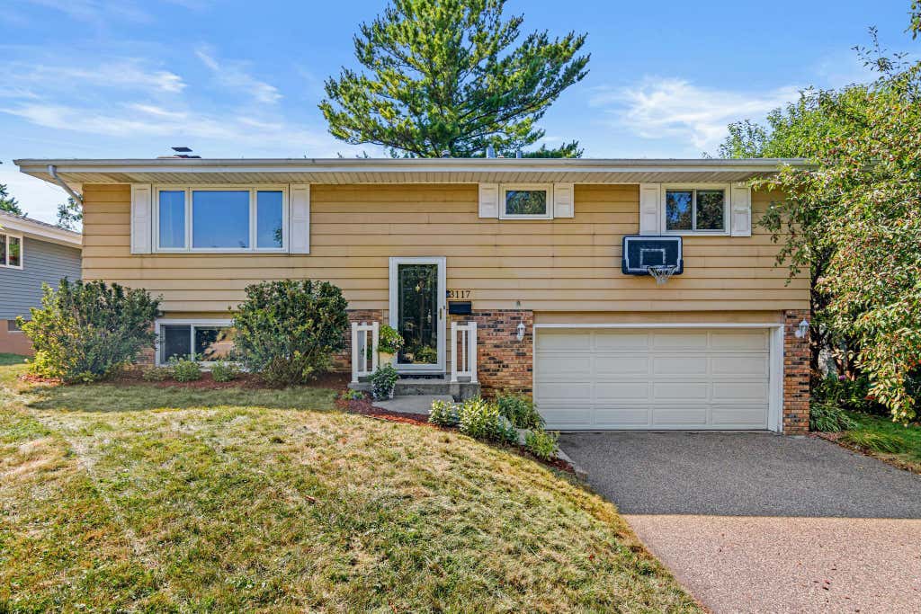 Photo of 3117 Jersey Avenue N, Crystal, MN 55427 (MLS # 7126077)