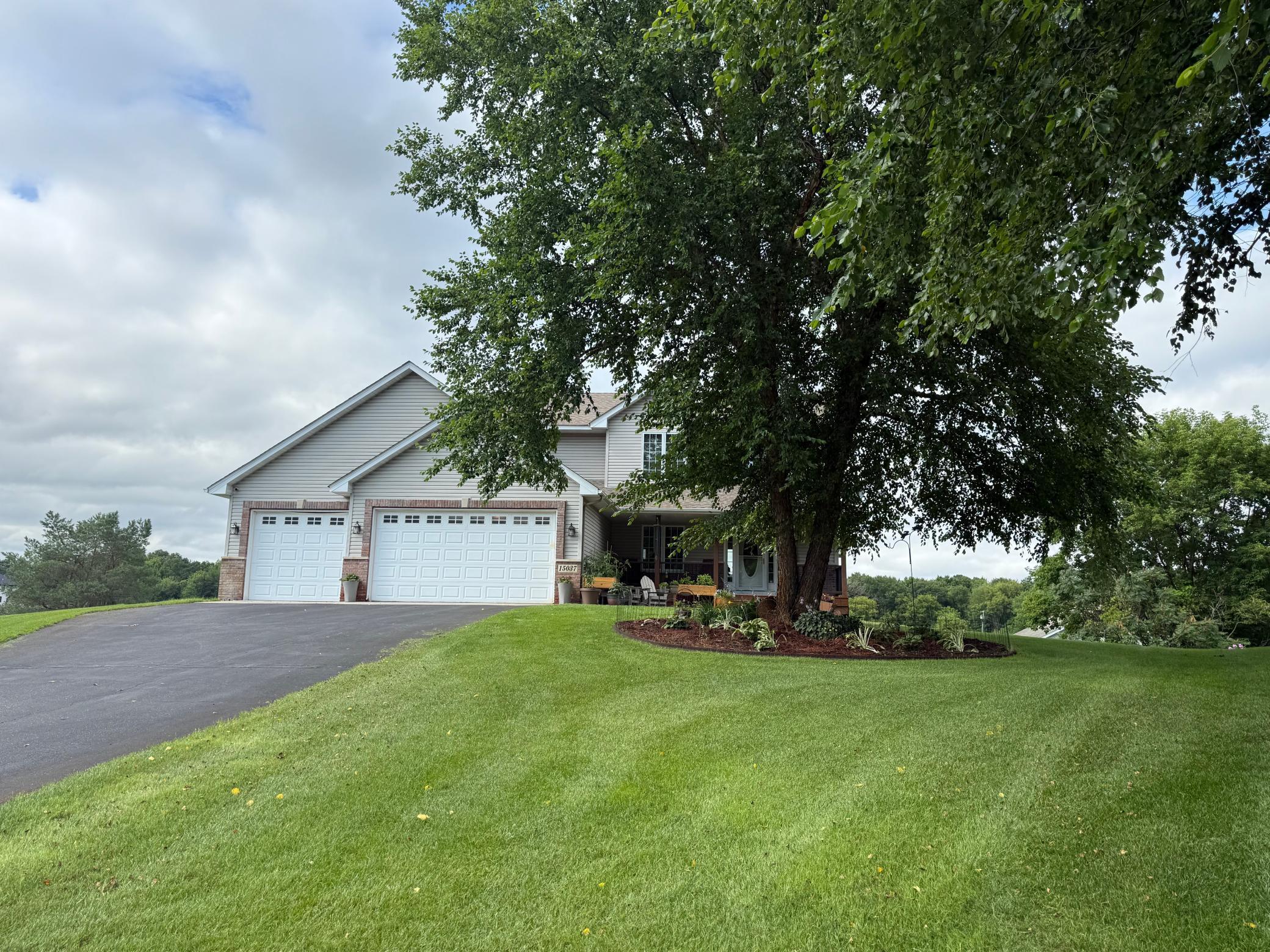 15037 Staples Street NE