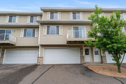 1587 County Road D E B Maplewood MN 55109