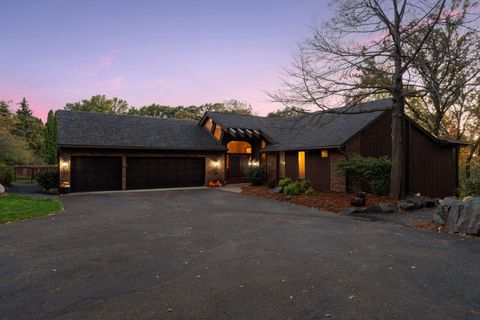 6517 Crackleberry Trail Woodbury MN 55129