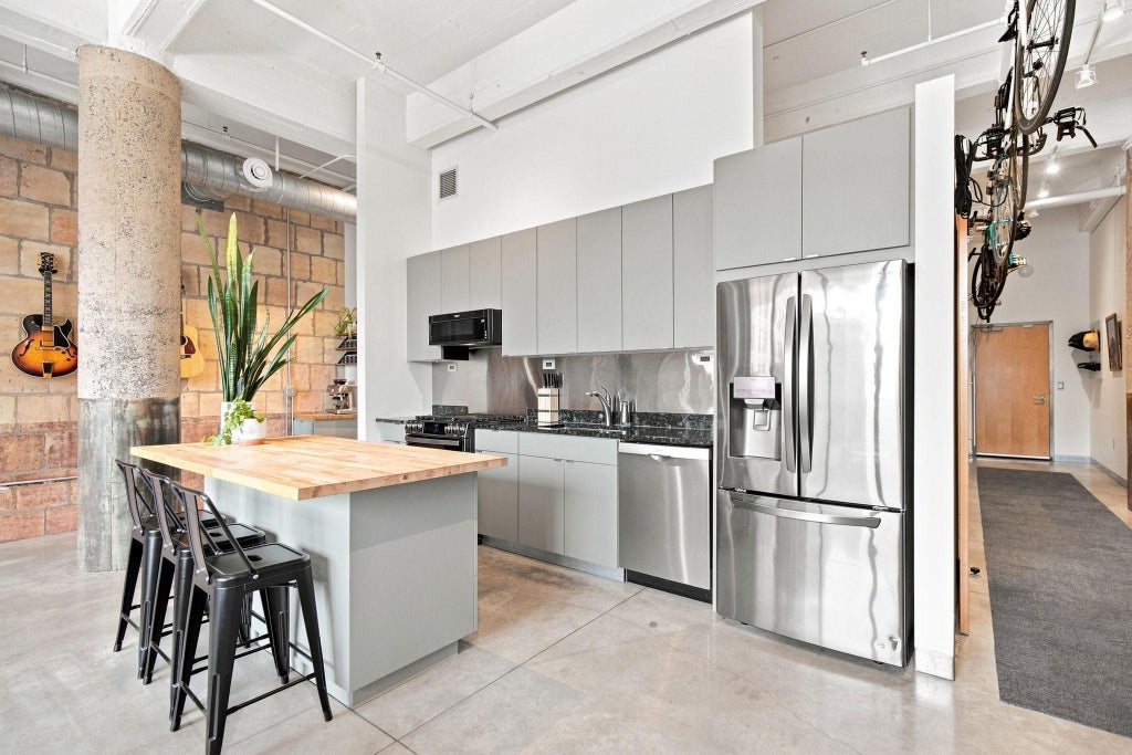 Photo of 700 Washington Avenue N #405, Minneapolis, MN 55401 (MLS # 7118291)