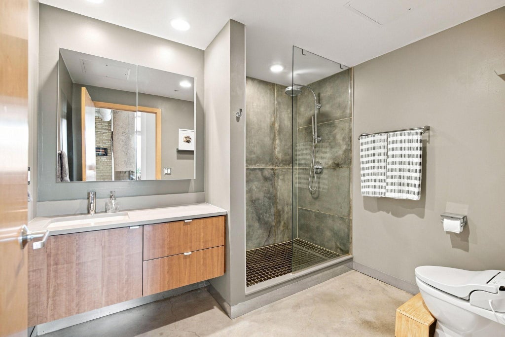 Photo of 700 Washington Avenue N #405, Minneapolis, MN 55401 (MLS # 7118291)