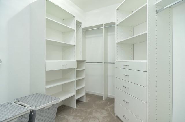 To be built in Saddle Club, one level with all the custom features. Ve – image 12