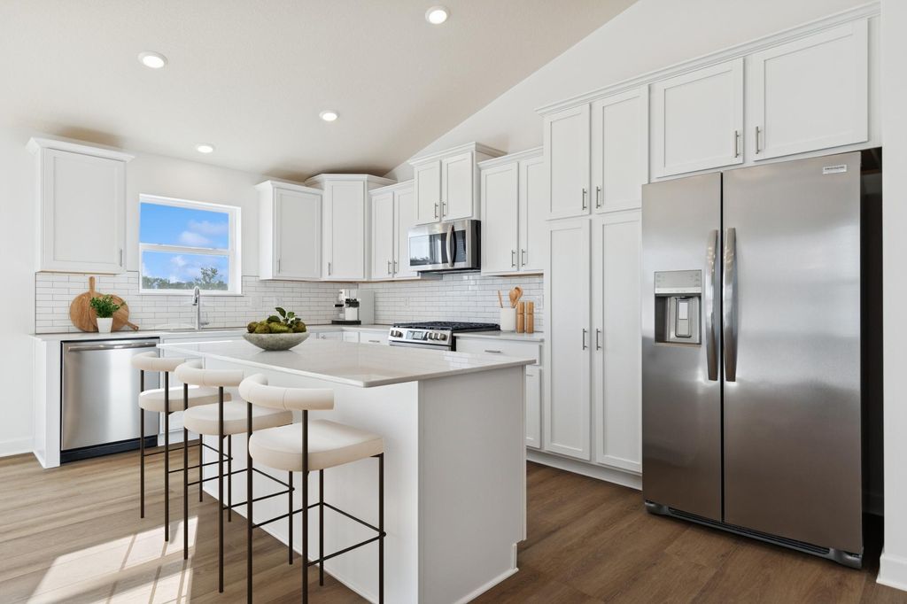 Photo of 10871 Hemingway Avenue S, Cottage Grove, MN 55016 (MLS # 7008271)