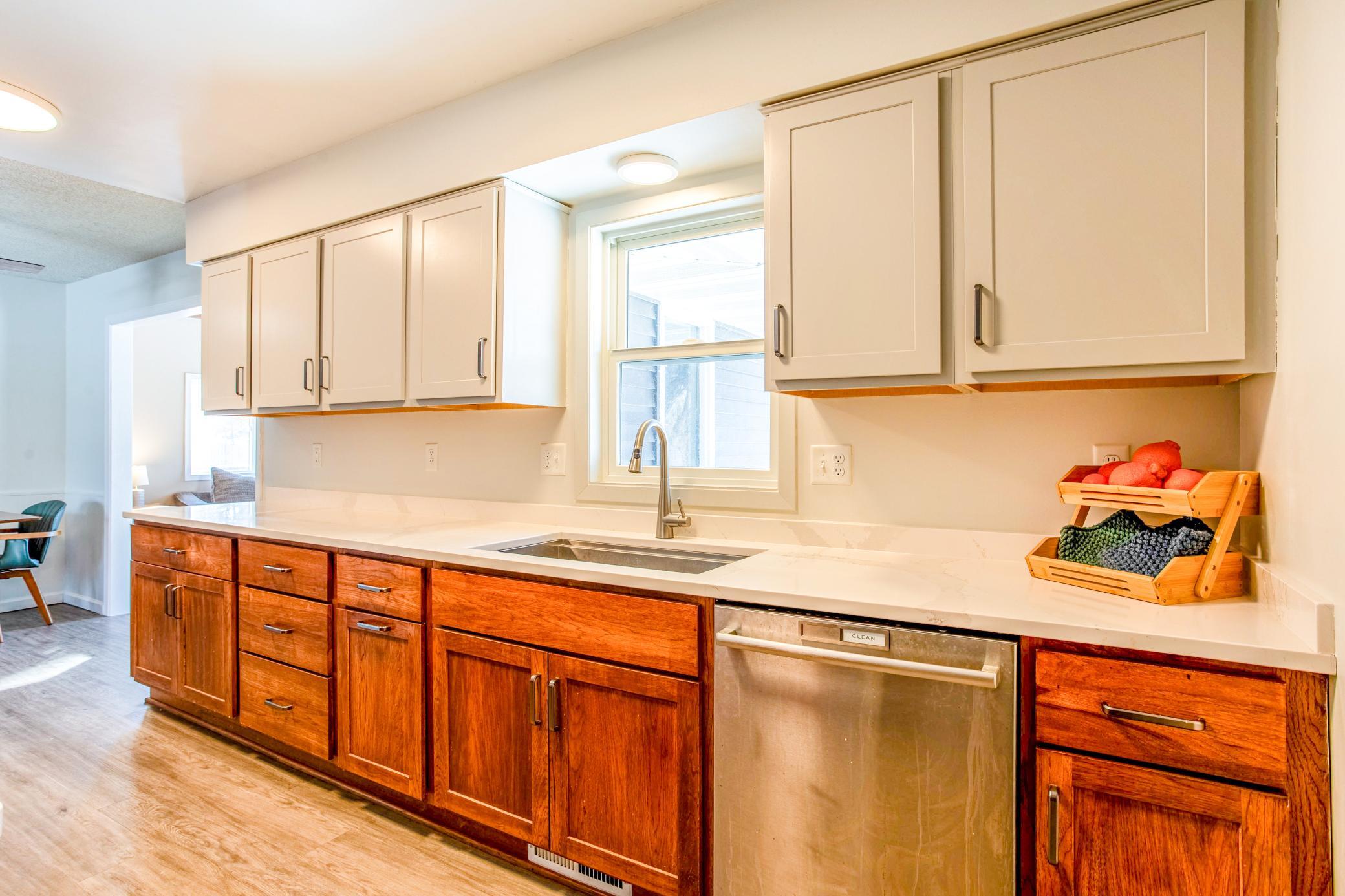 704 Keniston Street N