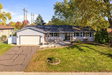 9909 Oakland Avenue S Bloomington MN 55420