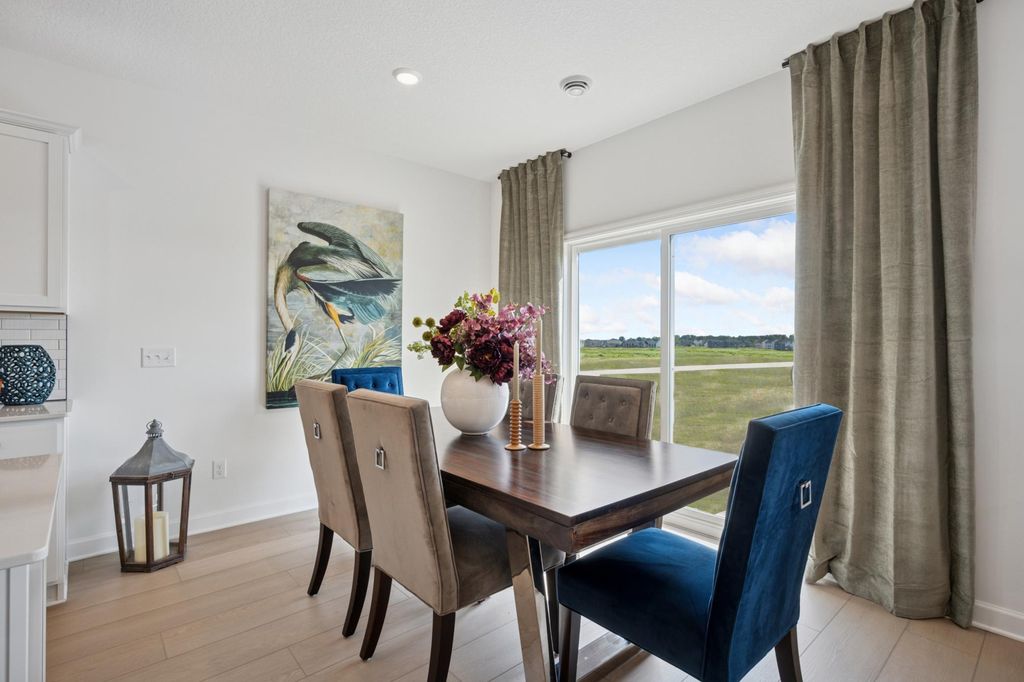 Photo of 5196 Long Pointe Bay, Woodbury, MN 55129 (MLS # 7046936)