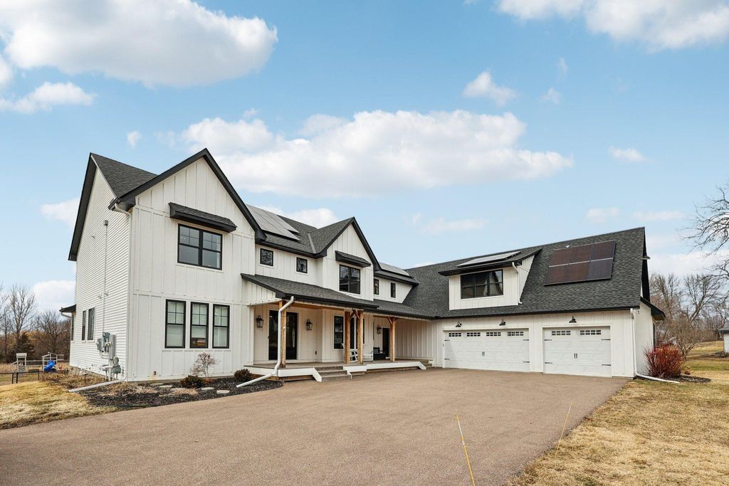 Photo of 19990 Fairlawn Avenue, Prior Lake, MN 55372 (MLS # 7026219)