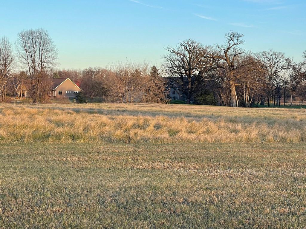 Photo of Lot 9 Block 1 Donway Place NE, Alexandria, MN 56308 (MLS # 7006748)