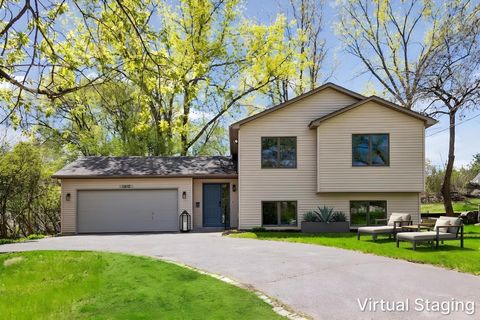 1610 Burns Avenue Saint Paul MN 55106