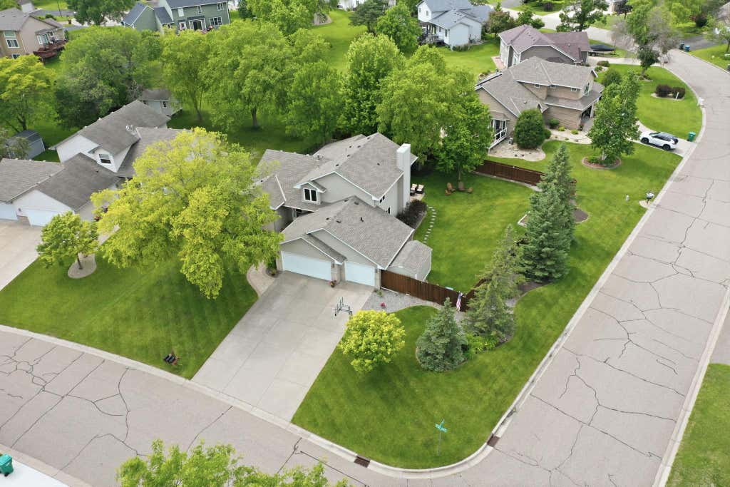 Photo of 13120 55th Avenue N, Plymouth, MN 55442 (MLS # 7062998)