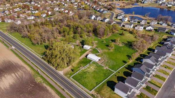 2840 30TH ST NE, BUFFALO, MN 55313 - Image 50955df5bf0c77e097f53529c8ca3fca/3244391030