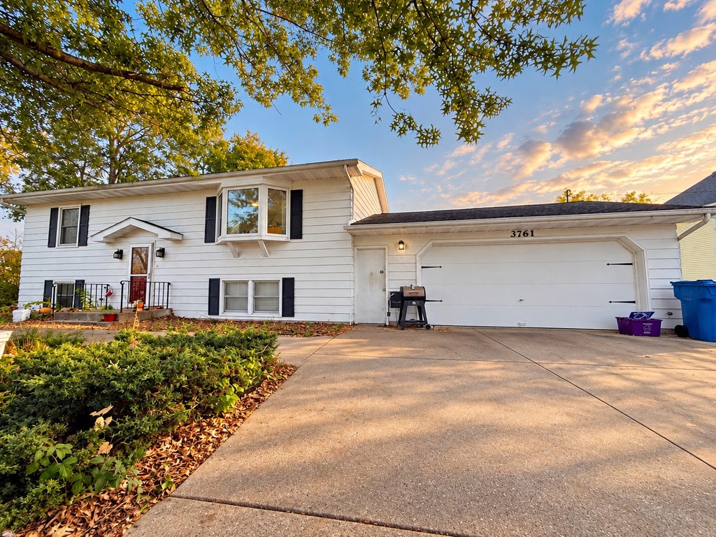 Photo of 3761 W 6th Street, Winona, MN 55987 (MLS # 7160155)