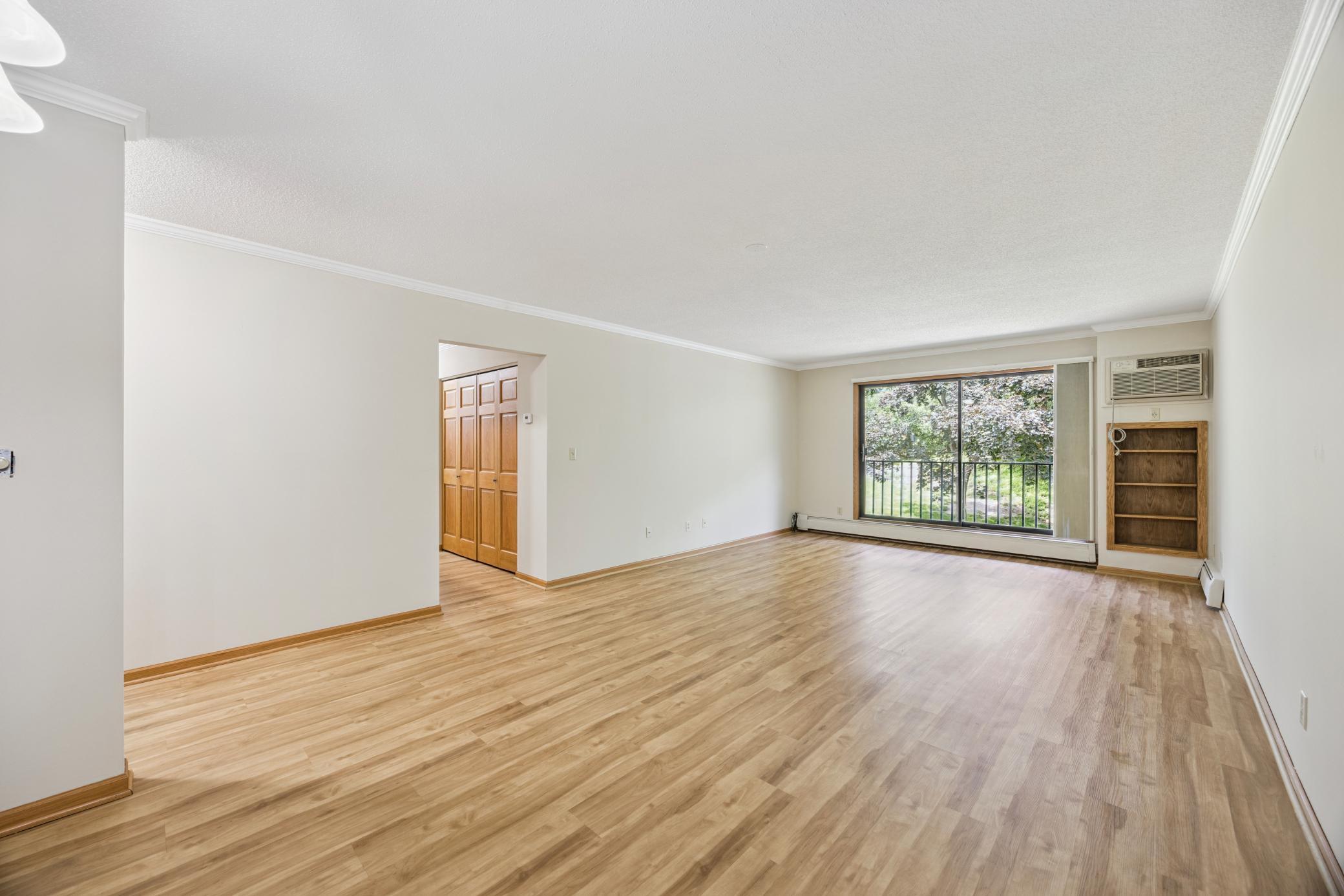 12600 Parkwood Drive 214