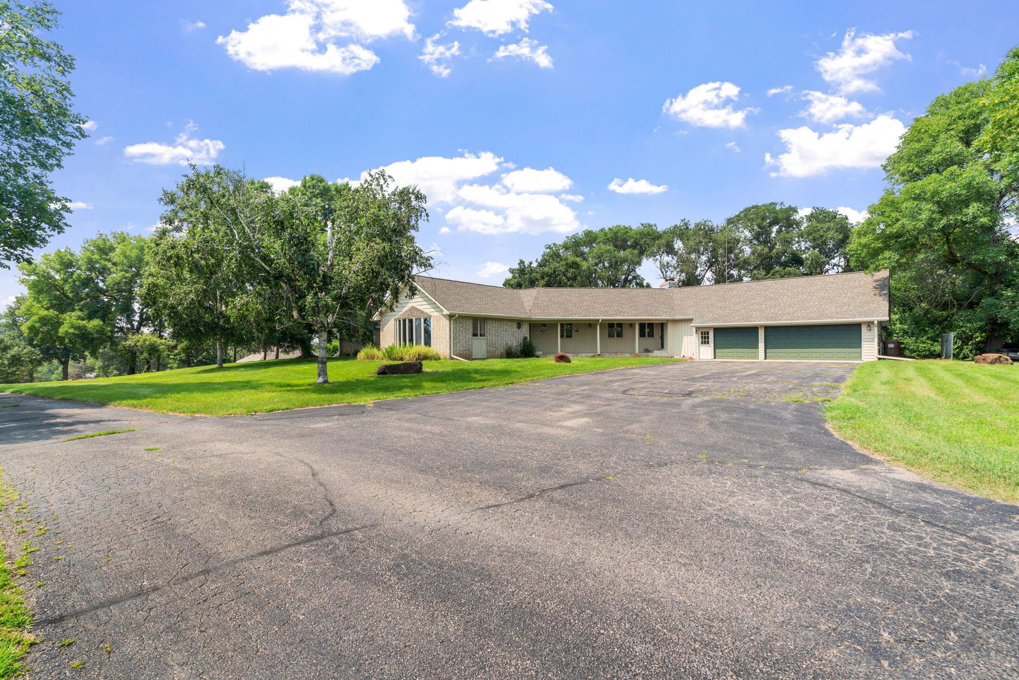 13200 Henning Circle NE