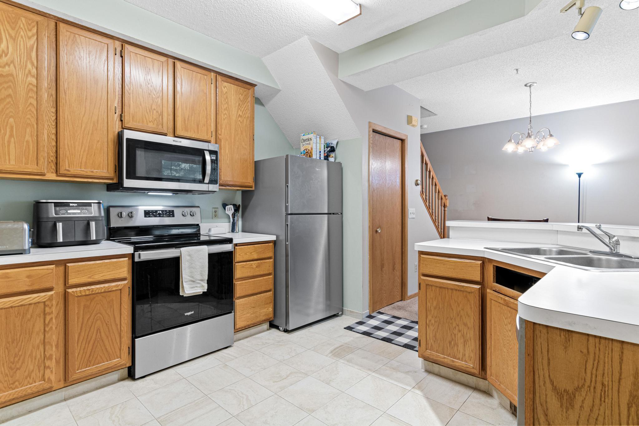 18341 Coneflower Lane