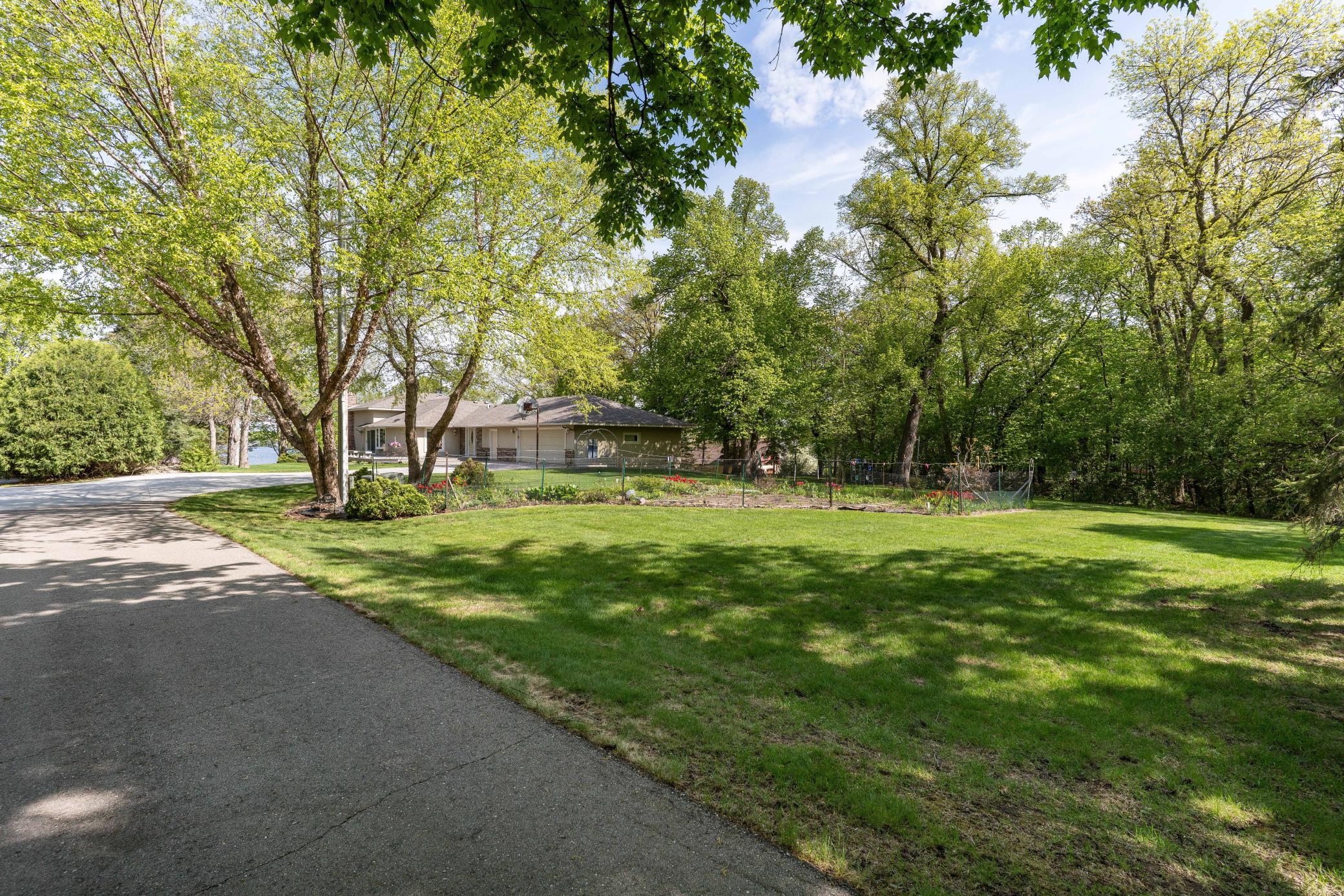 Alexandria, Minnesota, 56308, United States, 4 Bedrooms Bedrooms, ,4 BathroomsBathrooms,Residential,Active,2052041