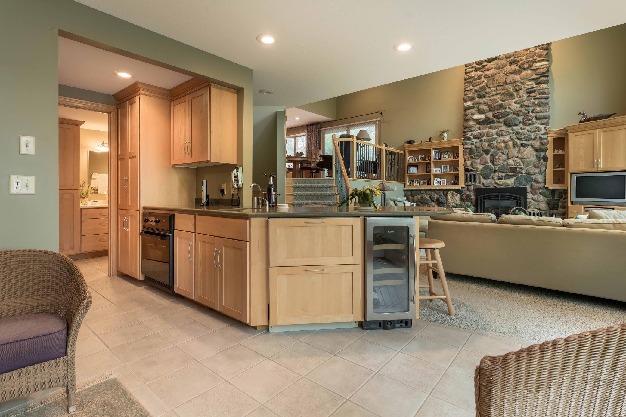 Alexandria, Minnesota, 56308, United States, 4 Bedrooms Bedrooms, ,4 BathroomsBathrooms,Residential,Active,2052041
