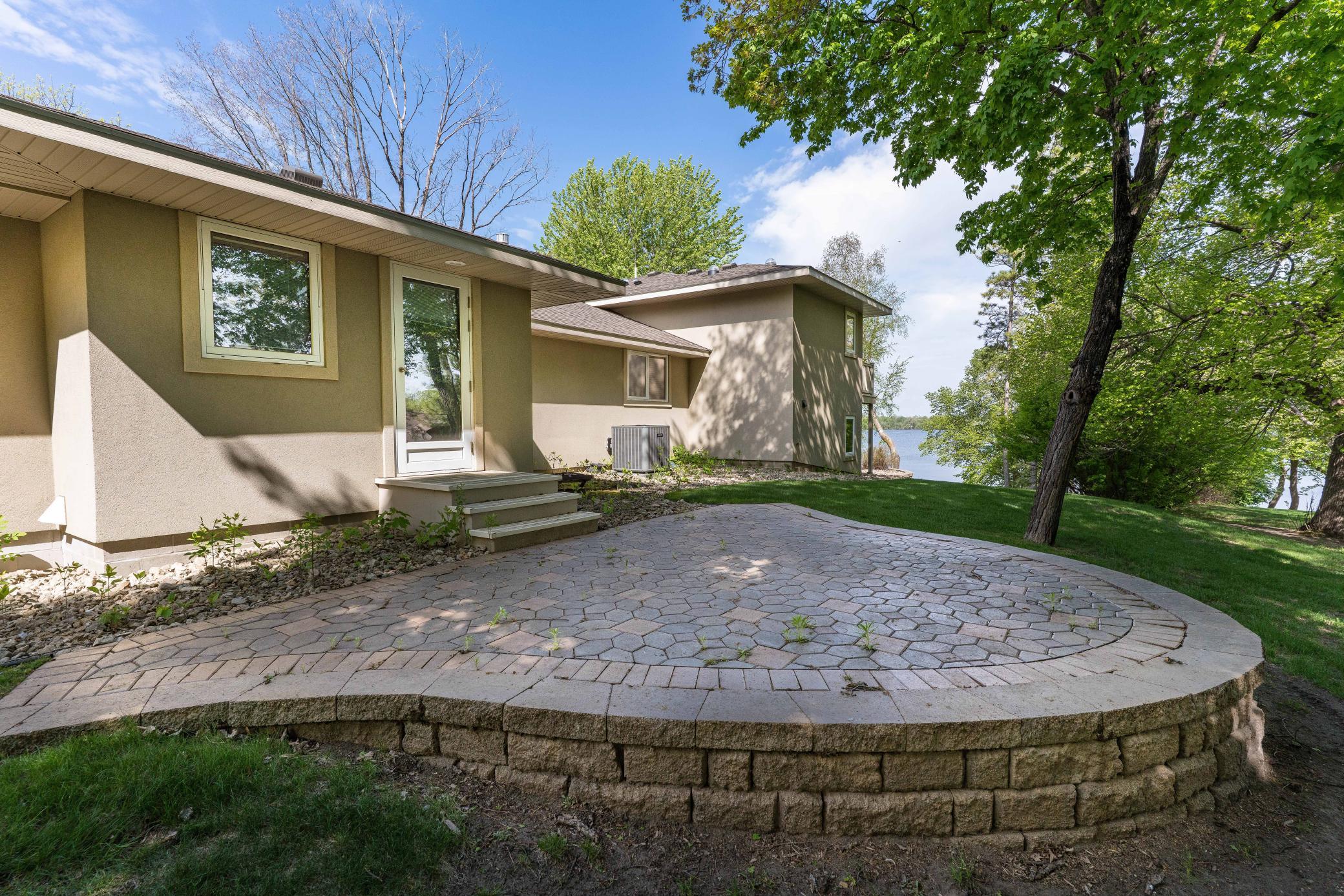 Alexandria, Minnesota, 56308, United States, 4 Bedrooms Bedrooms, ,4 BathroomsBathrooms,Residential,Active,2052041