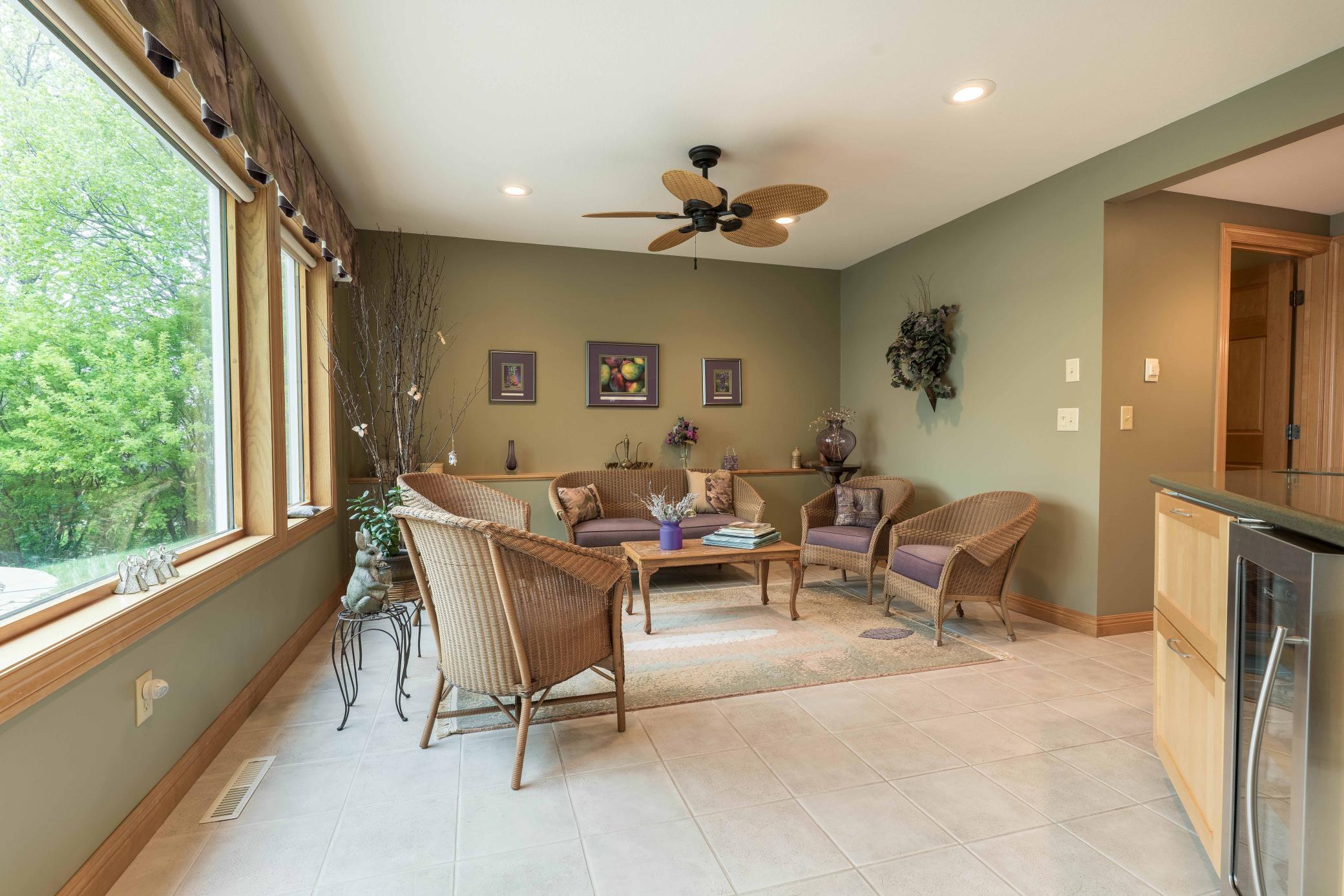 Alexandria, Minnesota, 56308, United States, 4 Bedrooms Bedrooms, ,4 BathroomsBathrooms,Residential,Active,2052041