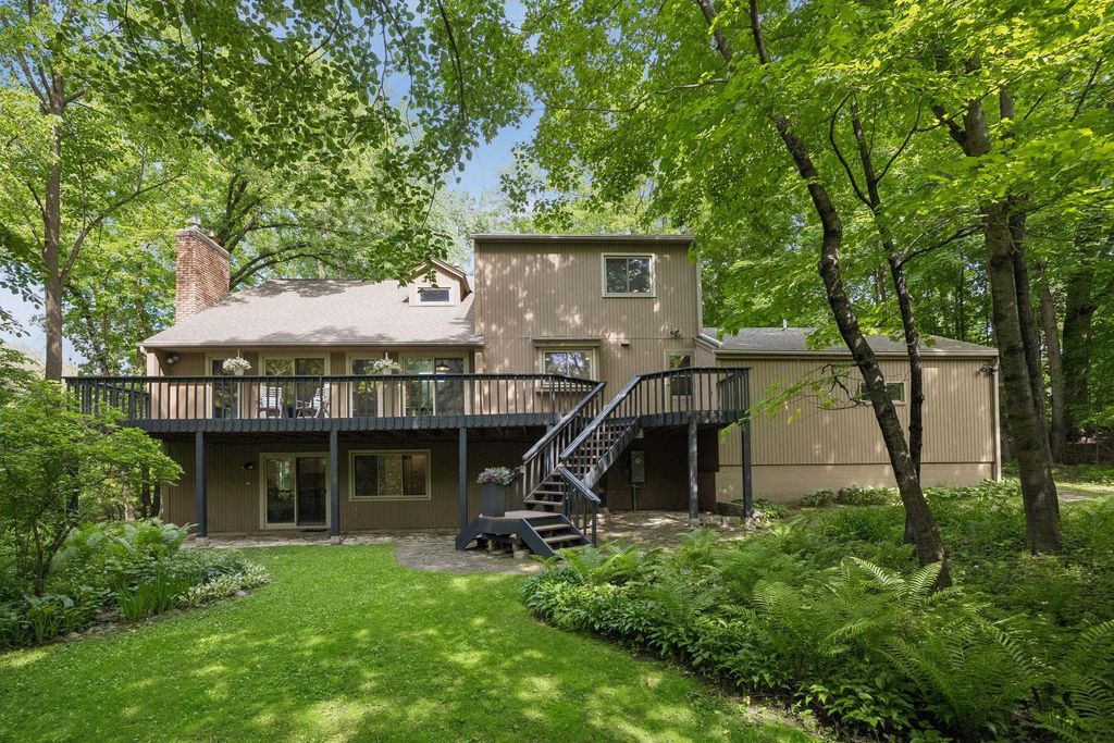 Photo of 17835 6th Avenue N, Plymouth, MN 55447 (MLS # 7081193)