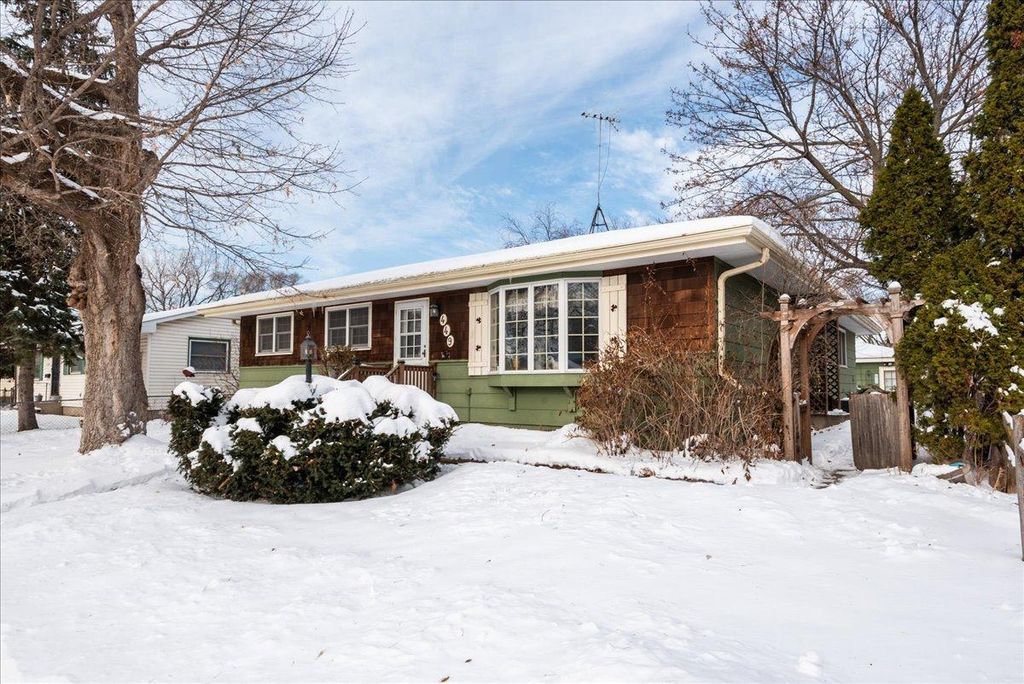 Photo of 449 Lafond Avenue, Saint Paul, MN 55103 (MLS # 7001561)