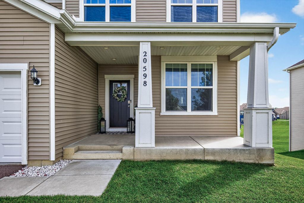 Photo of 20598 Greenwood Avenue, Lakeville, MN 55044 (MLS # 6786137)