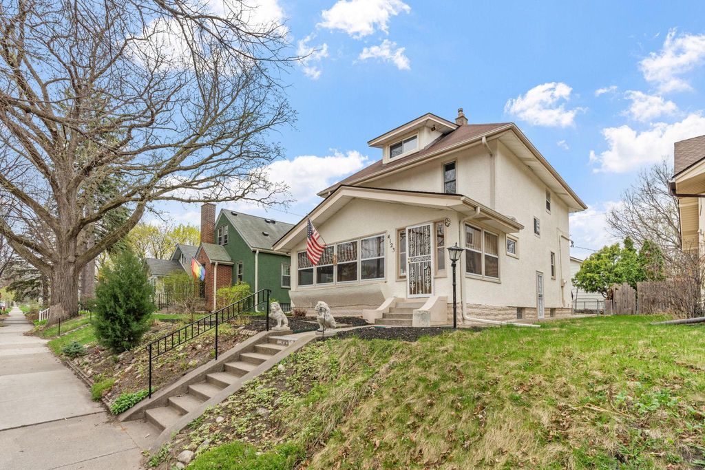 Photo of 4123 Russell Avenue N, Minneapolis, MN 55412 (MLS # 7059738)