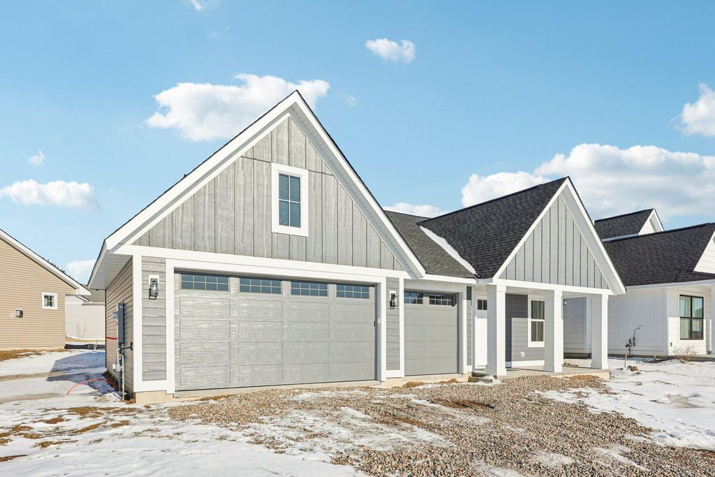 Photo of 1896 Aster Court, Buffalo, MN 55313 (MLS # 7018301)