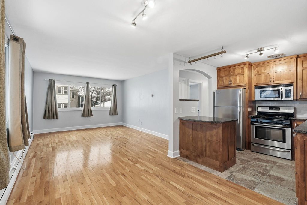 Photo of 2507 Bryant Avenue S #103, Minneapolis, MN 55405 (MLS # 6825924)