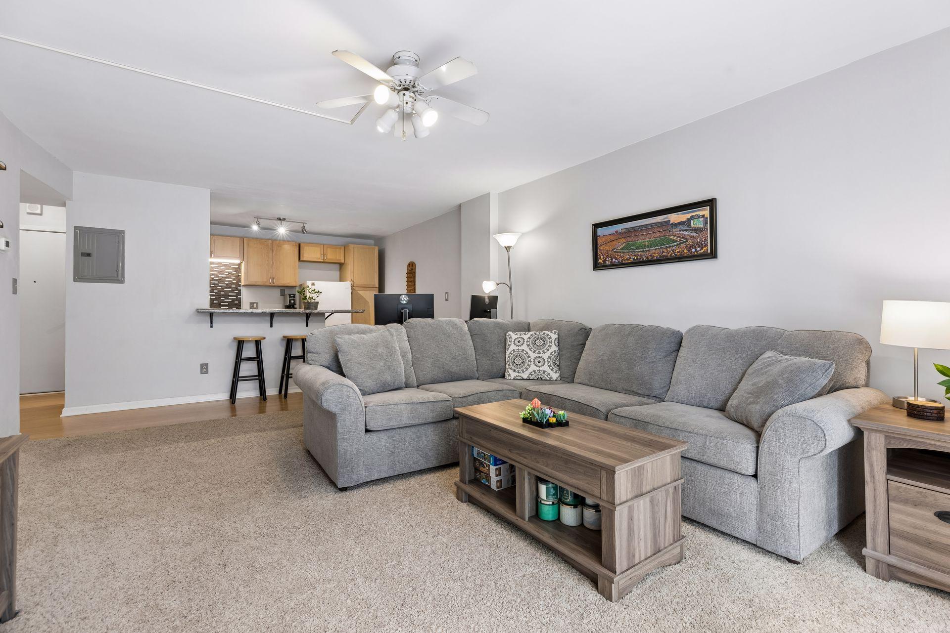 1200 Nicollet Mall 313