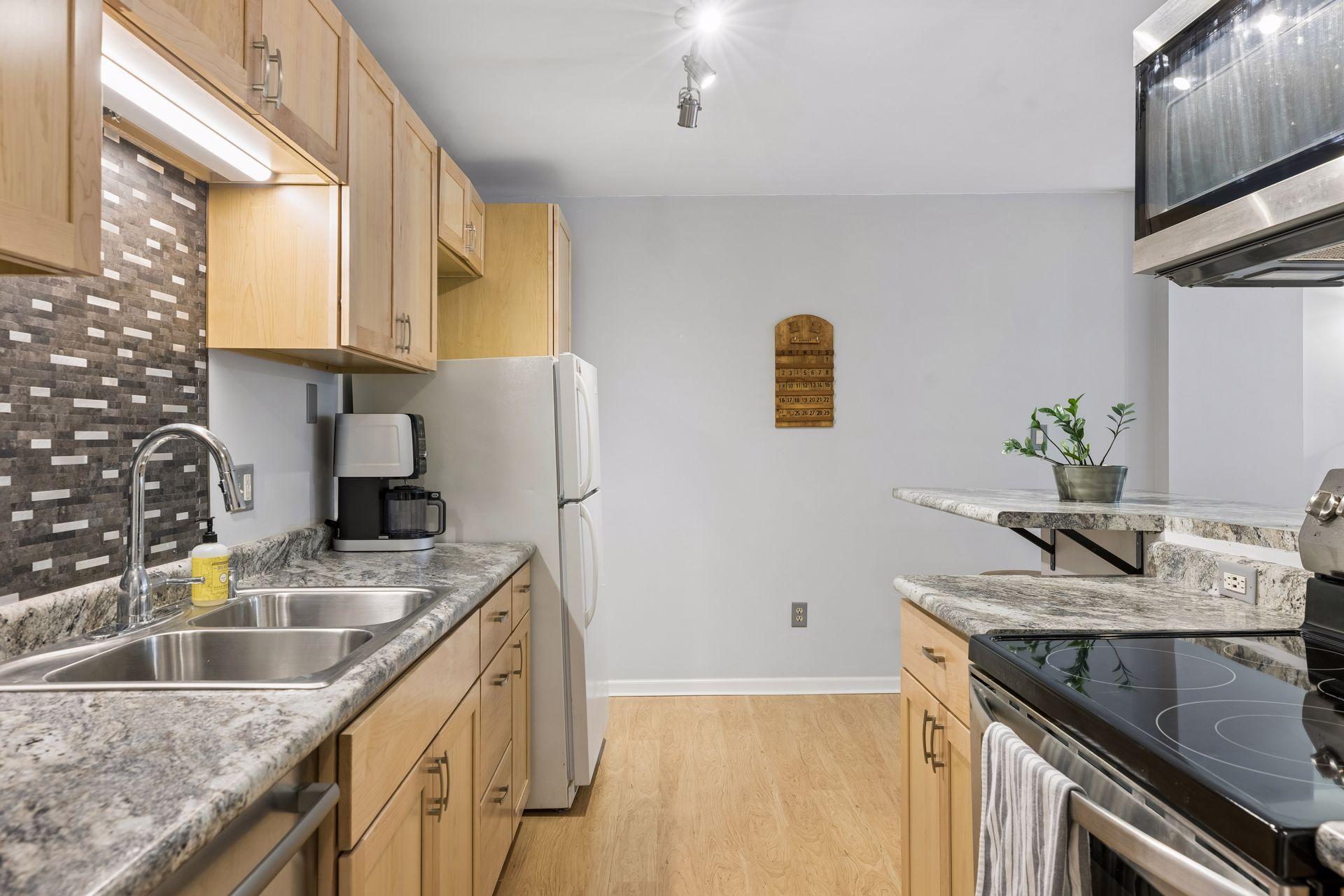 1200 Nicollet Mall 313