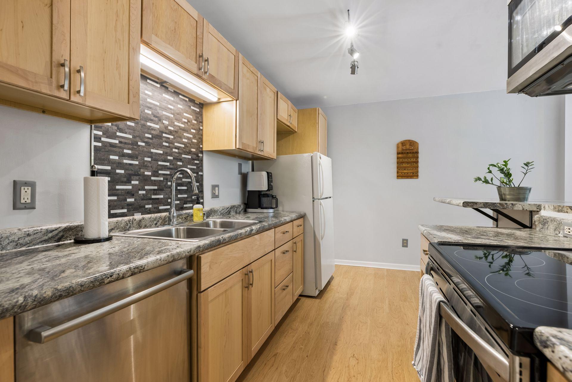 1200 Nicollet Mall 313