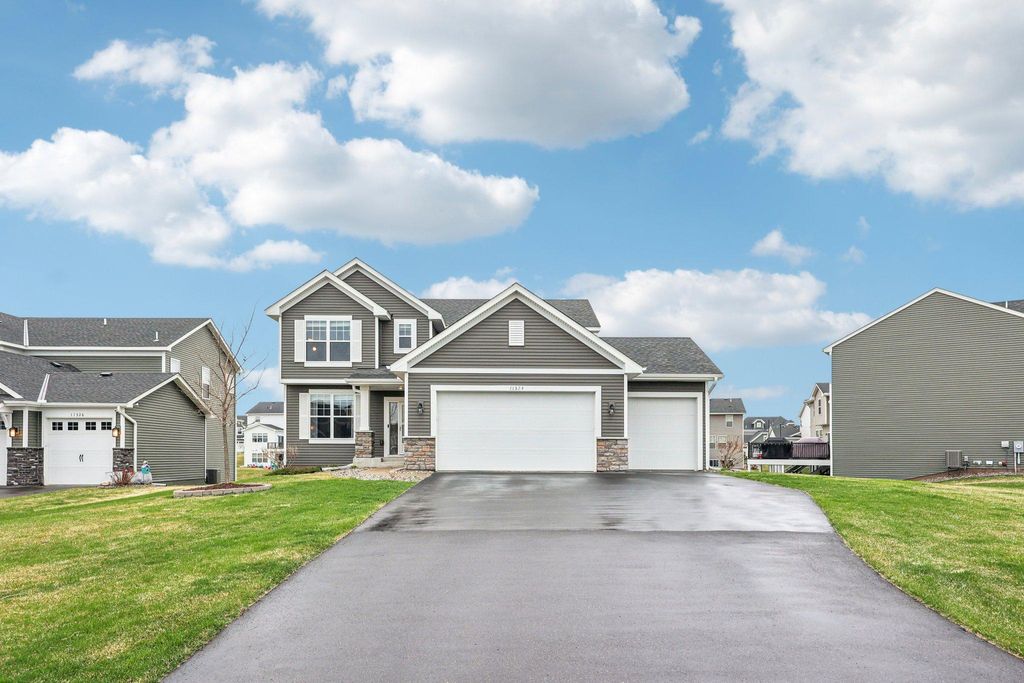 Photo of 11324 Red Stem Court, Maple Grove, MN 55311 (MLS # 7054302)