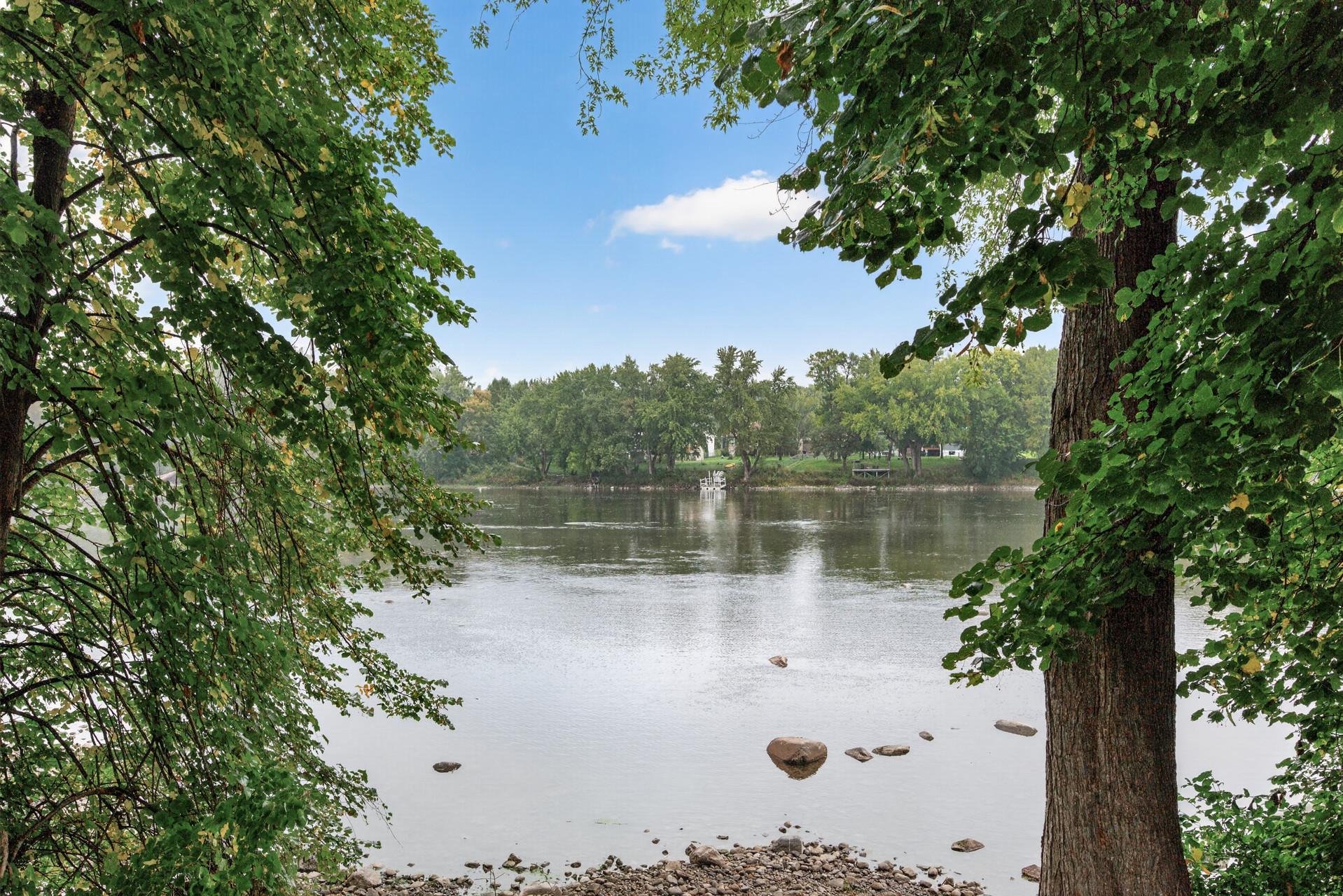 245 Mississippi Drive