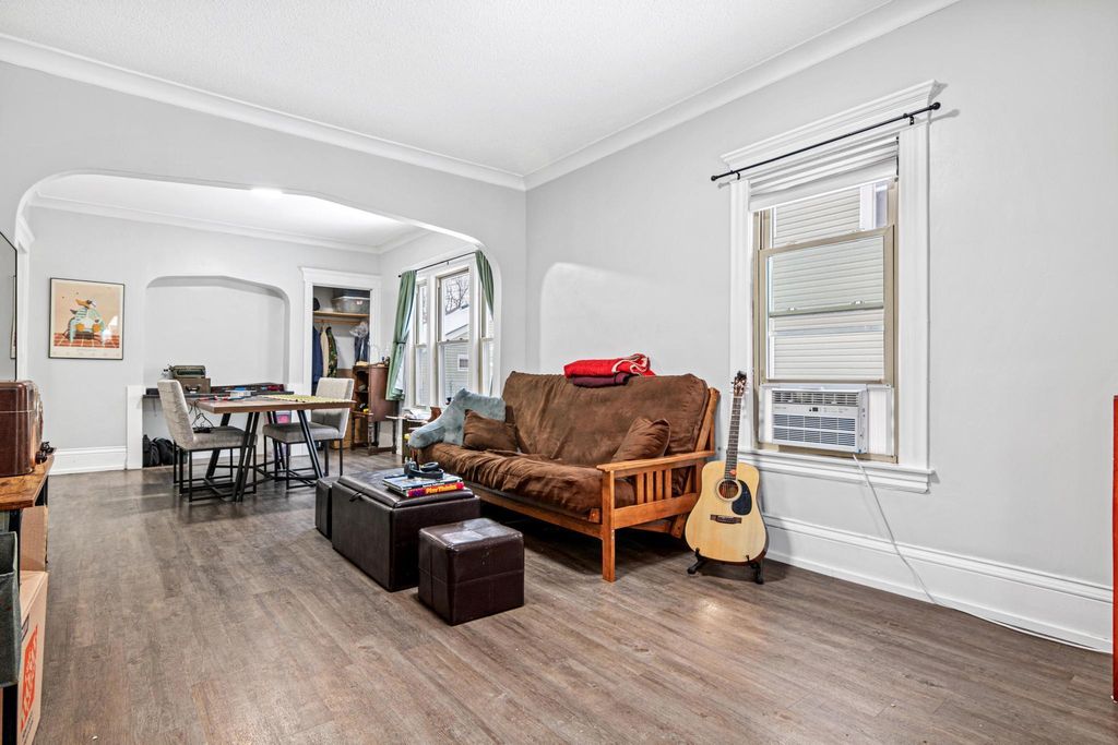 Photo of 2535 11th Avenue S, Minneapolis, MN 55404 (MLS # 7000288)