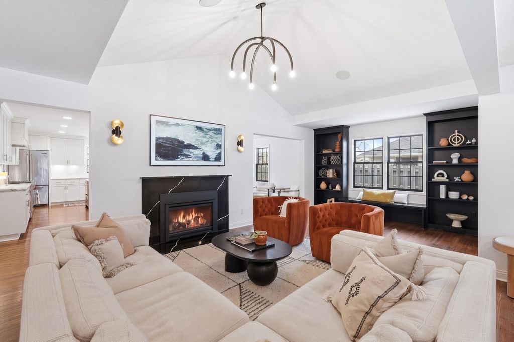Photo of 225 Broadway Avenue N, Wayzata, MN 55391 (MLS # 7060138)