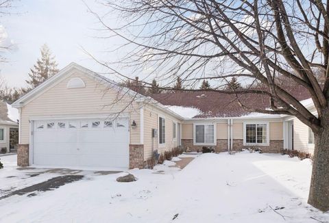 13136 Falcons Way Savage MN 55378